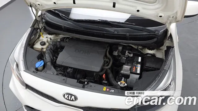 Kia Morning 2018 thumb 6