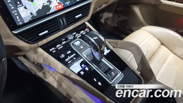 Porsche Cayenne 2020 thumb 8