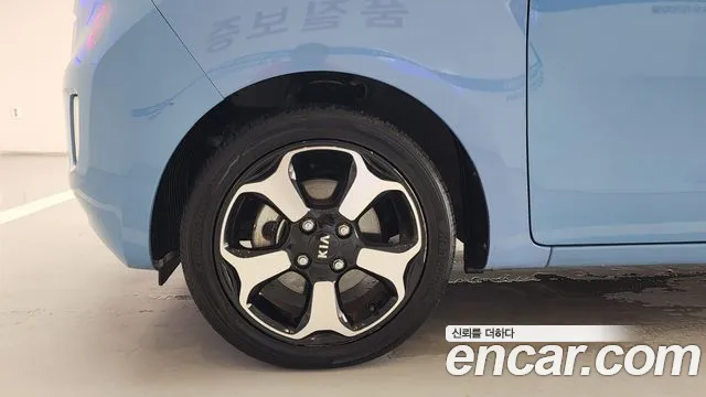 Kia Ray 2014 thumb 8