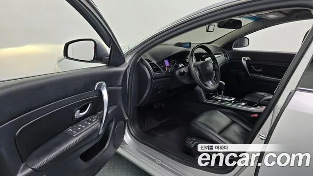 Renault-KoreaSamsung SM5 2010 thumb 10