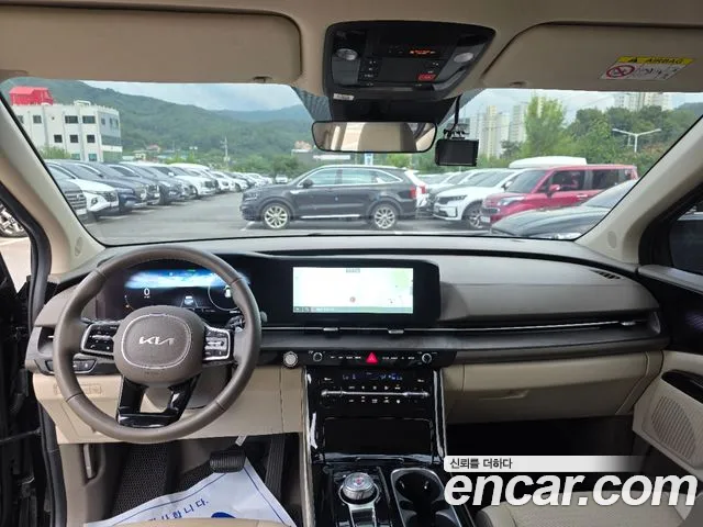 Kia Carnival 2022 thumb 10