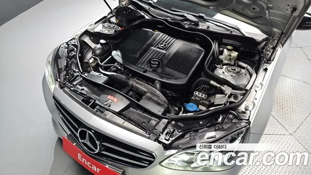 Mercedes-Benz E-Класс 2016 thumb 6