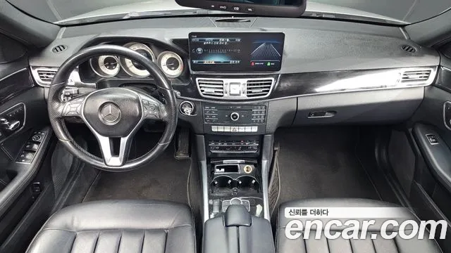 Mercedes-Benz E-Класс 2016 thumb 7