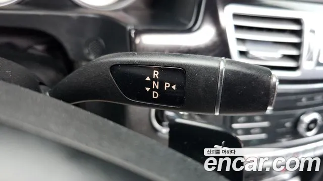 Mercedes-Benz E-Класс 2016 thumb 9