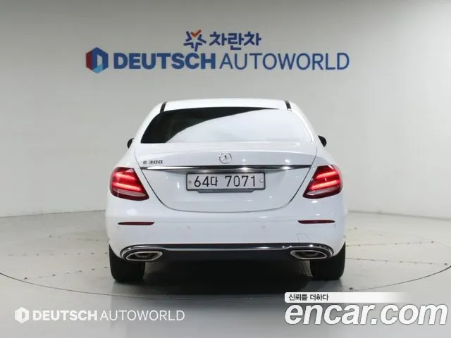 Mercedes-Benz E-Класс 2018 thumb 4