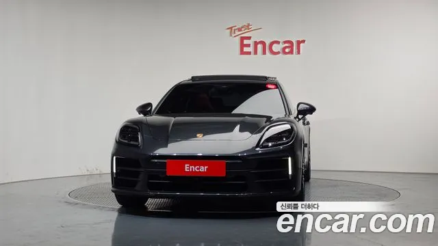 Porsche Panamera 2025 thumb 3