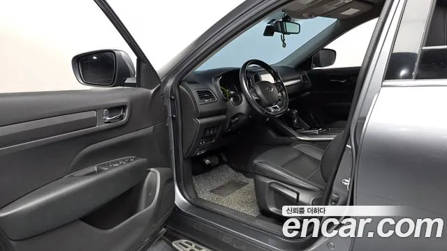 Renault-KoreaSamsung Koleos 2018 thumb 10