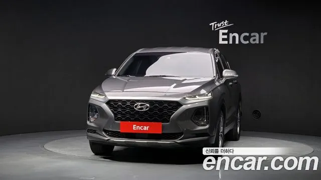 Hyundai Santa Fe 2018 thumb 3