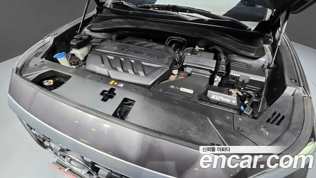 Hyundai Santa Fe 2018 thumb 6
