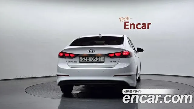 Hyundai Avante 2016 thumb 3