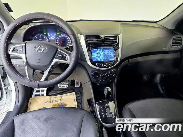 Hyundai Accent 2013 thumb 5