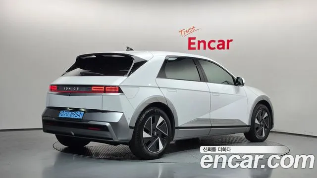 Hyundai IONIQ 5 2024 thumb 2
