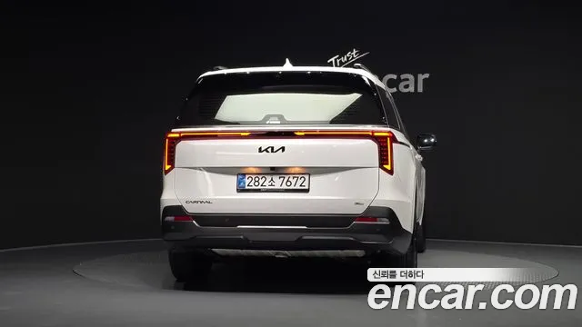 Kia Carnival 2025 thumb 3
