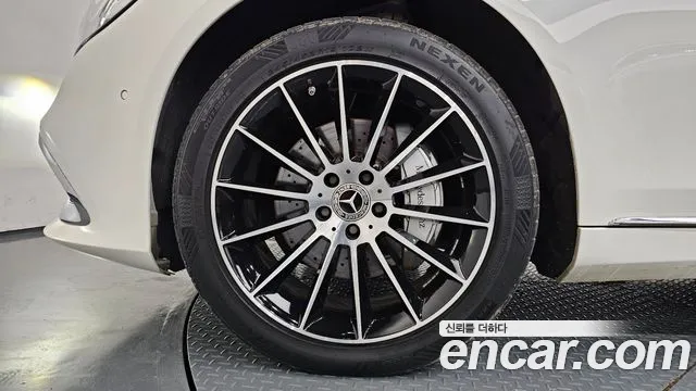 Mercedes-Benz S-Класс 2016 thumb 5