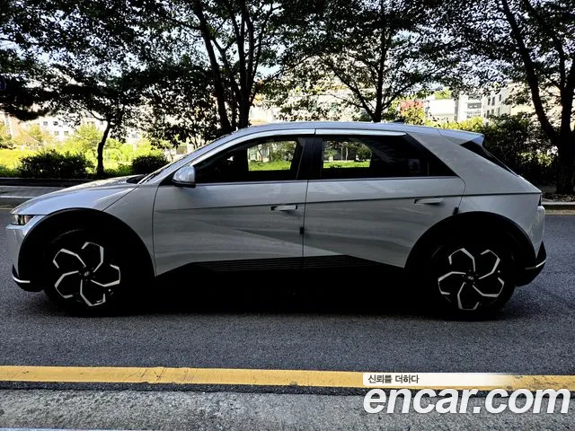 Hyundai IONIQ 5 2021 thumb 8