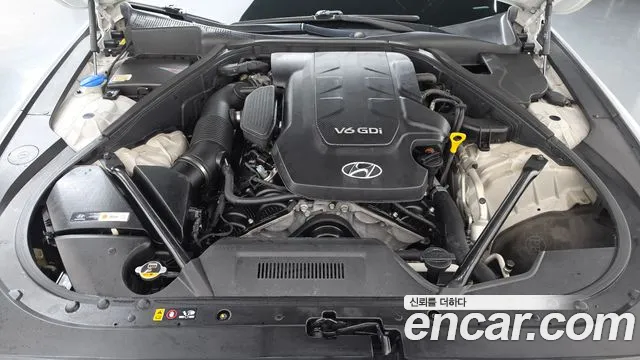 Hyundai Genesis 2015 thumb 6
