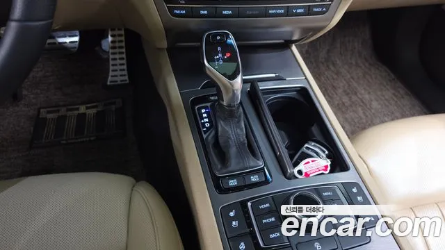 Hyundai Genesis 2015 thumb 9