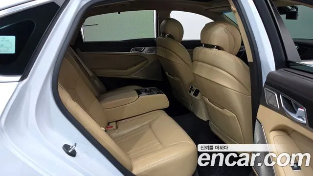 Hyundai Genesis 2015 thumb 11