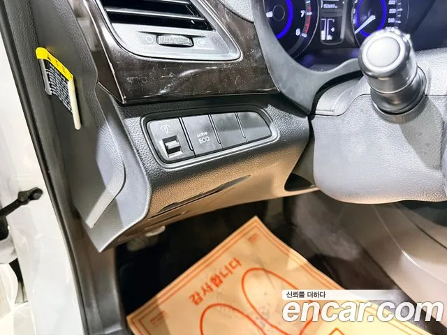 Hyundai Grandeur 2012 thumb 8