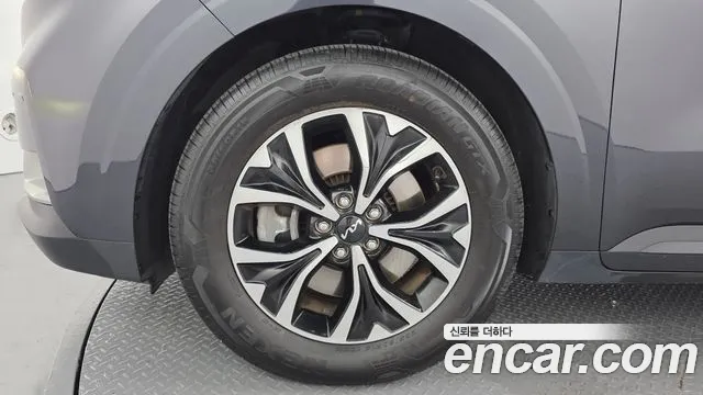 Kia Carnival 2022 thumb 5