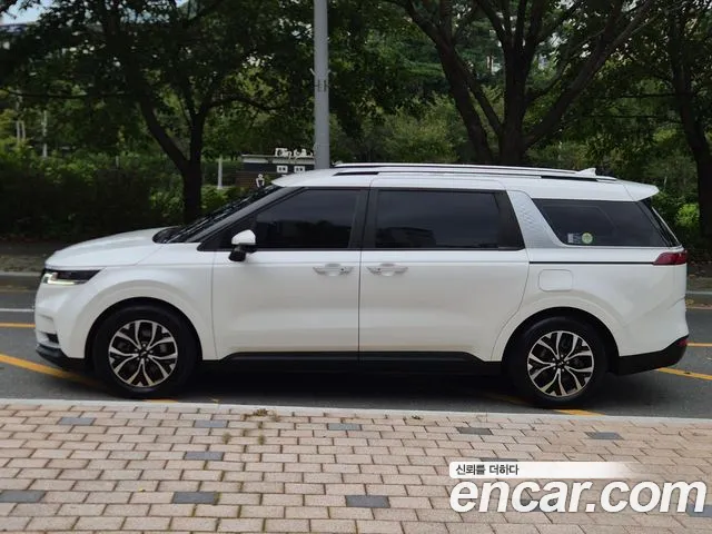 Kia Carnival 2020 thumb 3