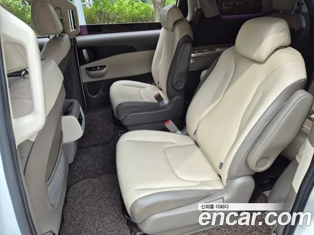 Kia Carnival 2020 thumb 8