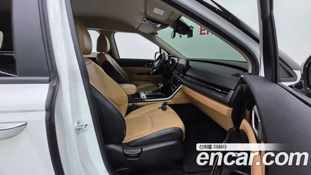 Kia Carnival 2022 thumb 10