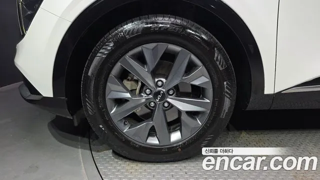 Kia Sportage 2022 thumb 4