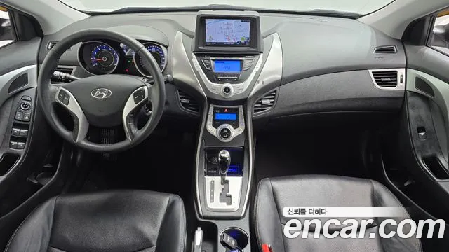 Hyundai Avante 2011 thumb 7