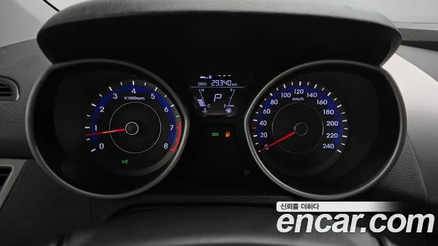 Hyundai Avante 2011 thumb 8