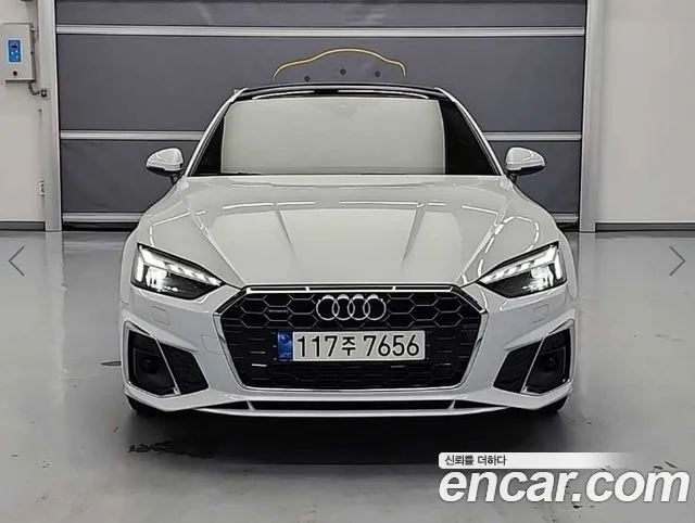 Audi A5 2021 thumb 2