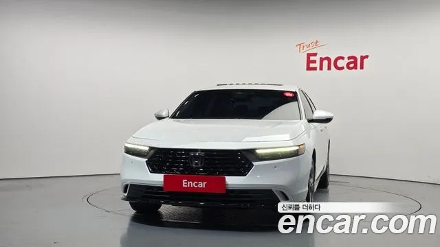 Honda Accord 2023 thumb 3