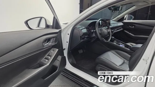 Honda Accord 2023 thumb 10