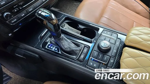 Hyundai Genesis 2015 thumb 9