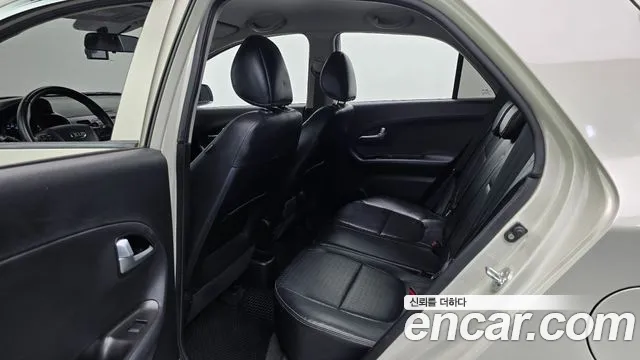 Kia Morning 2015 thumb 12