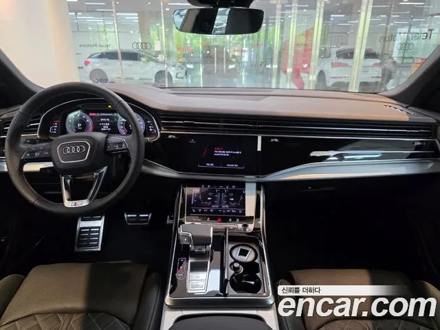 Audi Q8 2023 thumb 7