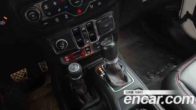Jeep Wrangler 2021 thumb 9