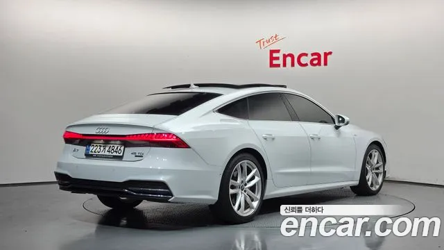 Audi A7 2023 thumb 2