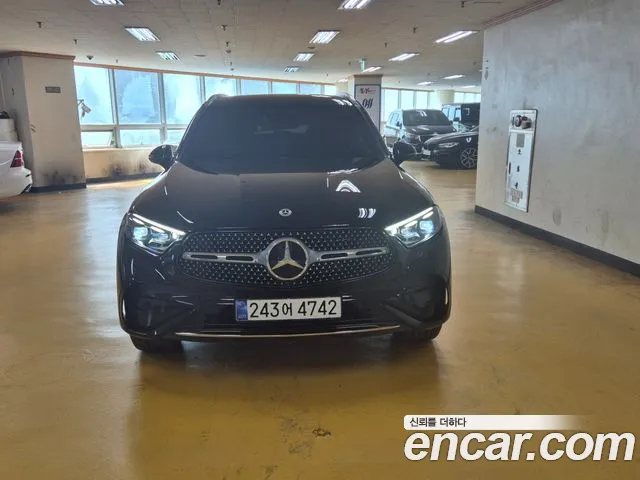 Mercedes-Benz GLC 2023 thumb 3