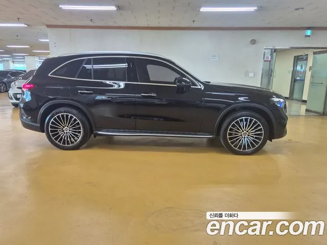 Mercedes-Benz GLC 2023 thumb 5