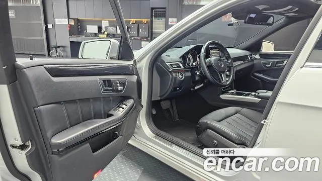 Mercedes-Benz E-Класс 2014 thumb 9