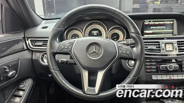 Mercedes-Benz E-Класс 2014 thumb 12