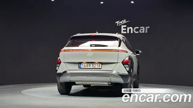 Hyundai Kona 2024 thumb 4