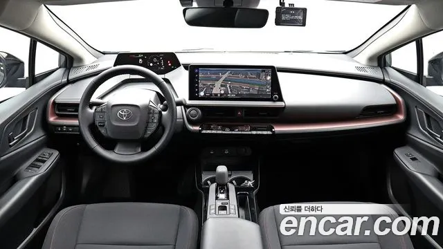 Toyota Prius 2024 thumb 7