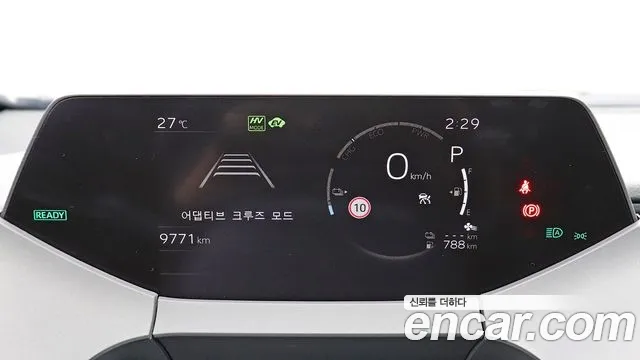 Toyota Prius 2024 thumb 8