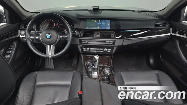 BMW 5-Series 2012 thumb 6