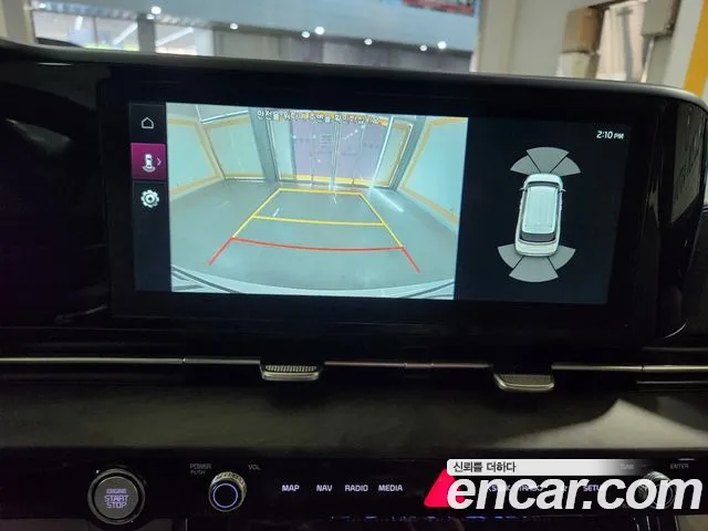 Kia Carnival 2021 thumb 9