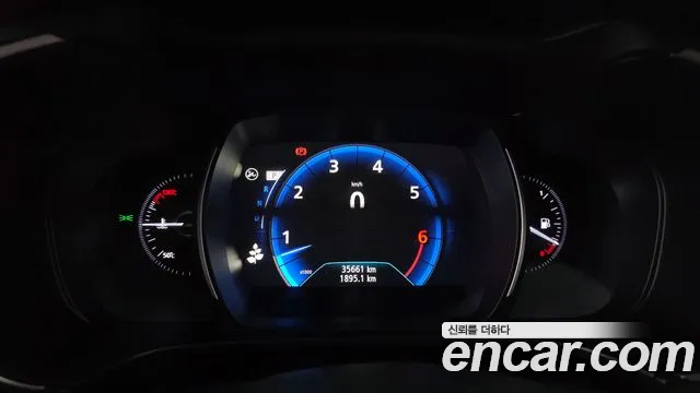 Renault-KoreaSamsung Koleos 2021 thumb 8