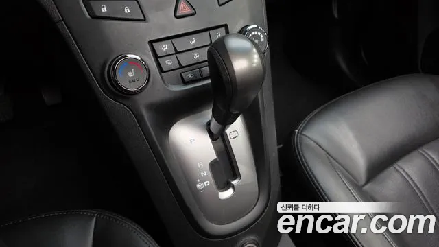 ChevroletGMDaewoo Orlando 2014 thumb 8