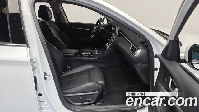 Genesis G70 2021 thumb 11